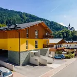 Emma 1 Apartment