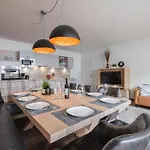 Emma 1 Apartment