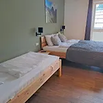 Emma 1 Apartmán *