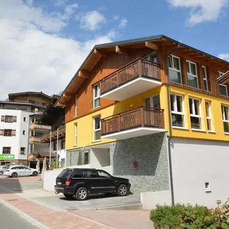 Emma 1 Apartmán *