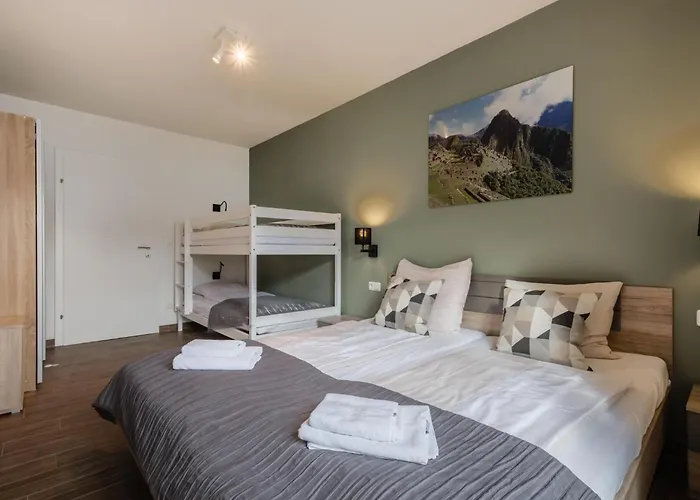 Emma 1 디엔텐암호크코니그